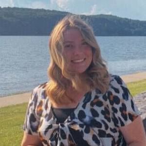 Meet your Posher, Meaghan